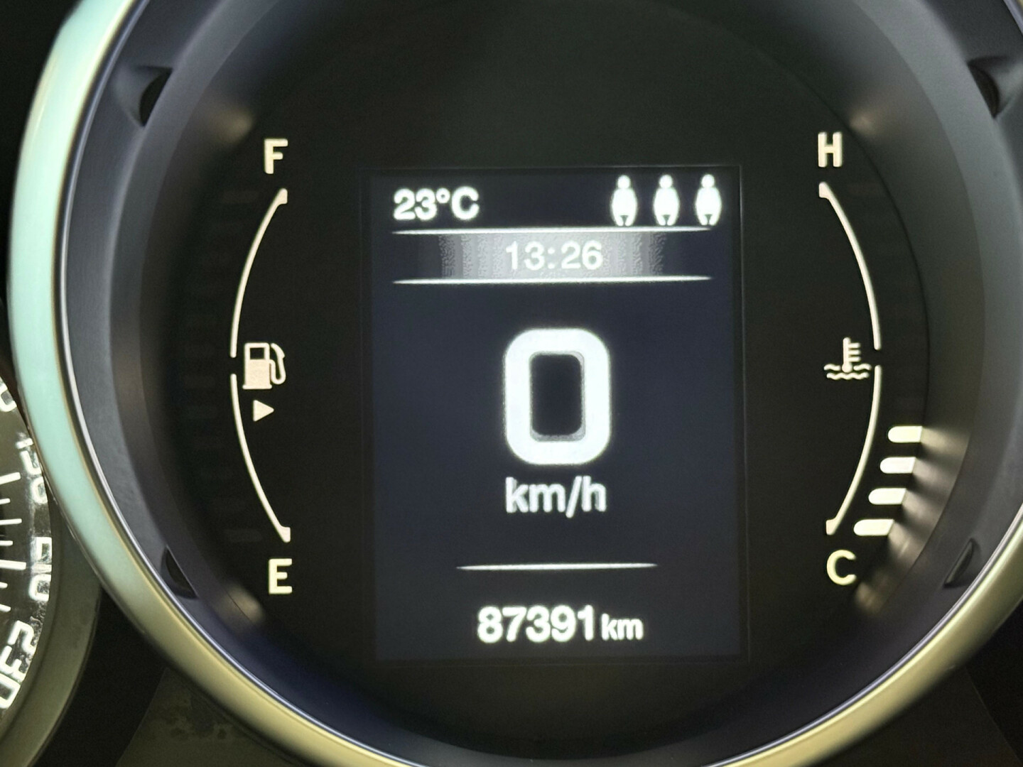 Fiat-500X-11